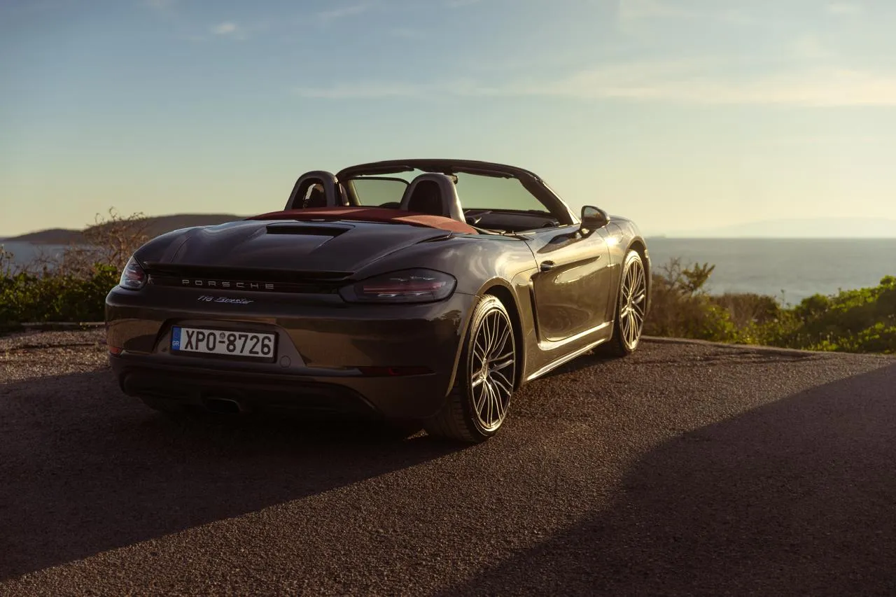 Porsche 718 Boxster 2018, car rental Paros