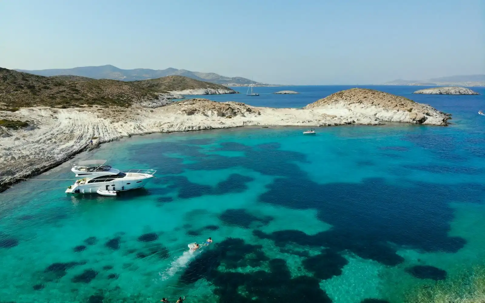 Su concierge en Paros y Antiparos, desde la llegada hasta el último baño